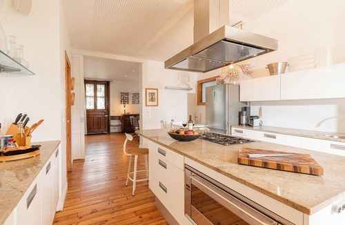 Biarritz City Centre House | Exceptional location! Welcome to our charming house.