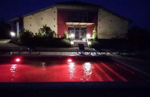 Villebramar House | exceptionnel loft style industriel tout équipé 15 personnes avec piscine et jacuzzi