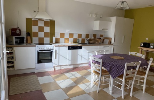 Saint-Caprais-de-Bordeaux House | Experience a relaxing holiday on a Bordeaux family winery 20 min from Bordeaux