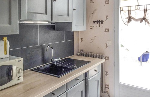 Port District House | Experience this charming and practically furnished vacation home on the Atlantic coast.
