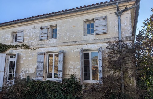 Saint-Ciers-du-Taillon House | Fabulous family French farm House with pool in quiet hamlet .