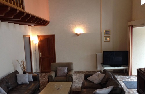 Nabinaud House | Fabulous 10 bedroom house with private pool, tennis and stunning views