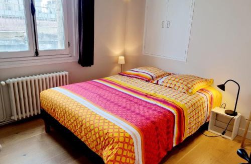 Angouleme Apartment | Face à l'hôtel de ville grand et lumineux appartement