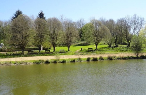 Prailles RV Rental | Family-Friendly Ground Houses Near Marais Poitevin with Seasonal Pool