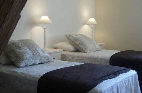 Nabinaud Cottage | Family Holiday Hamlet - Heated Pools, Golf, Tennis, Creche, 10 mins to beach!