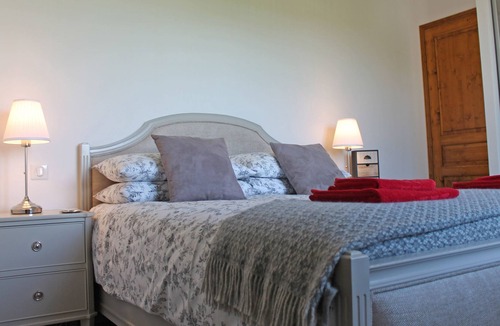 Nabinaud House | Family Holiday Hamlet - Heated Pools, Golf, Tennis, Creche, 10 mins to beach!