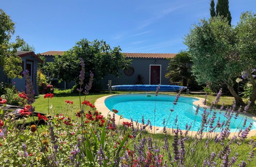La Rochelle House | Family home with pool, 10 minutes from the old port and Ile de Ré