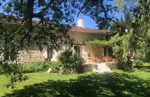 Saulge House | Family house, heated swimming pool, private tennis court, countryside, sleeps 18