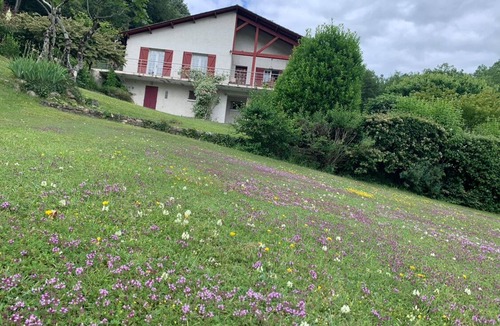 Lalinde Villa | Family House/Maison familiale dans le Périgord Noir