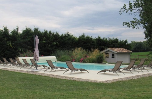 Lougratte House | Ferme Hermance All a Charm