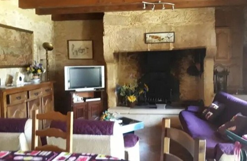 Meyrals House | For rent in black Périgord, house of character-calm-fresh-all comfort- 6p