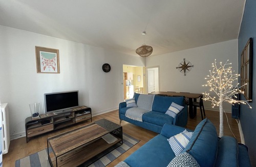 Fouras Apartment | - FOURAS - Spacious 90m² bungalow - 100m FROM "LA GRANDE PLAGE