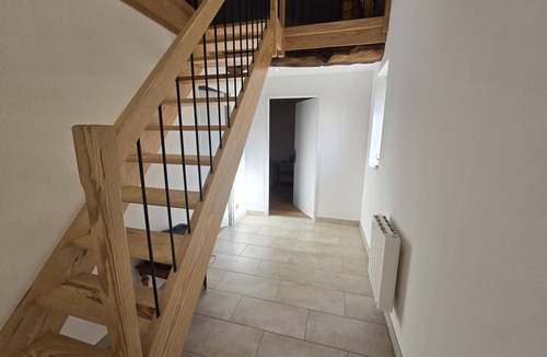 Brantome-en-Perigord Cottage | Cozy house with shared pool and wifi in Brantôme