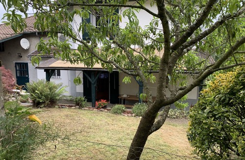 Charritte-de-Bas House | 🌿 Gîte Les Capucines in the Basque Country 🌿