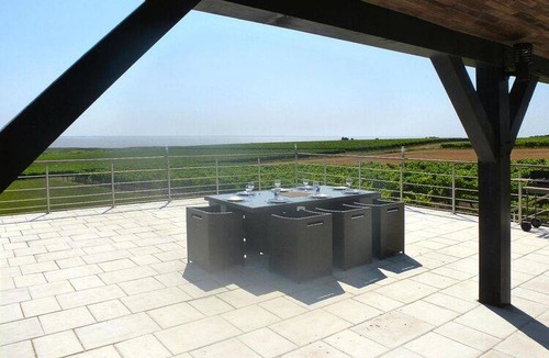 Chenac-Saint-Seurin-d'Uzet House | 150 m² House ∙ 4 bedrooms ∙ 8 guests