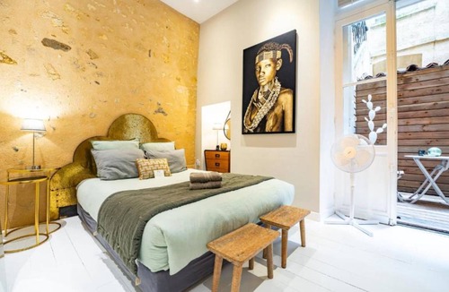 Hotel de Ville - Quinconces Apartment | 40 m² Apartment ∙ 1 bedroom ∙ 2 guests