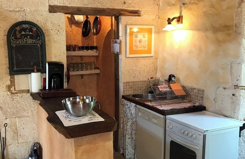 La Rochebeaucourt-et-Argentine House | La Lisière: Charming stone house with garden