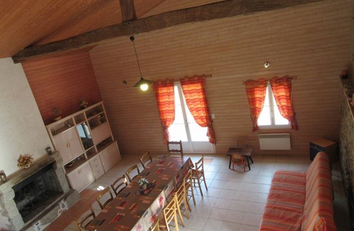 Moutiers-Sous-Chantemerle House | 100 m² House ∙ 3 bedrooms ∙ 6 guests
