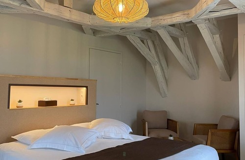 Rouffignac-Saint-Cernin-de-Reilhac Hotel | Le Manoir des Cèdres