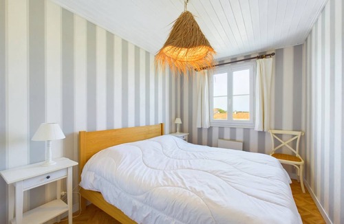 Saint-Clement-des-Baleines House | 150 m² House ∙ 4 bedrooms ∙ 11 guests