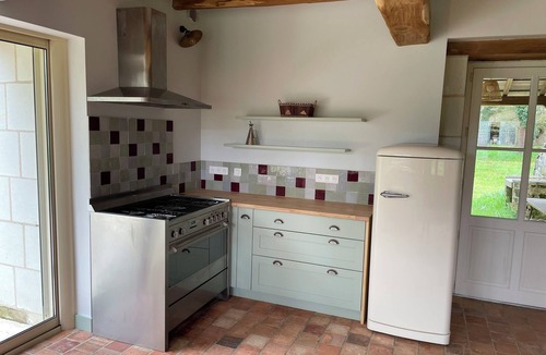 Saint-Gervais-les-Trois-Clochers House | Farmhouse in Poitou