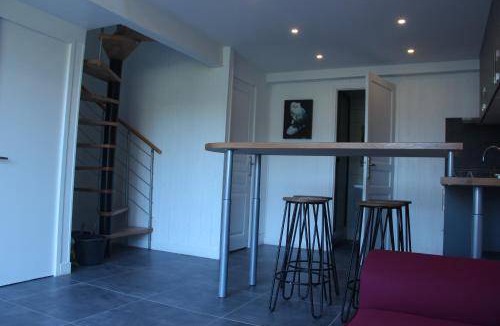 Saint-Philippe-dAiguille House | 72 m² House ∙ 3 guests