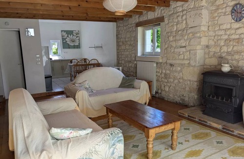 Saint-Simon-de-Pellouaille House | 65 m² House ∙ 2 bedrooms ∙ 4 guests