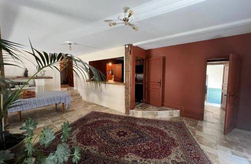Saint-Sulpice-de-Pommiers Bed & Breakfast | 45 m² Bed and breakfast ∙ 4 guests