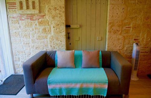 Sainte-Colombe-en-Bruilhois House | 35 m² House ∙ 1 bedroom ∙ 2 guests