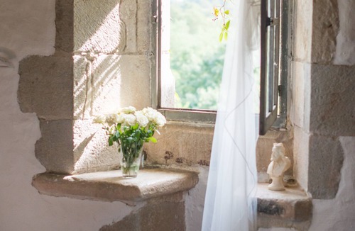Brigueil-le-Chantre House | French Holiday Chateau with Luxury Pool set in Rural Beauty & Tranquility