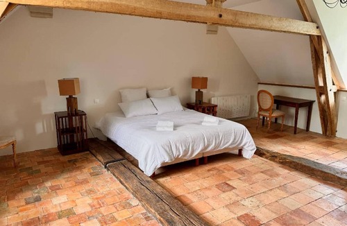 Pas-de-Jeu House | Friendly group accommodation for 15 people