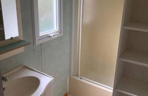 Castillonnes House | Fully equipped 2-bedroom mobilehome with large covered terrace