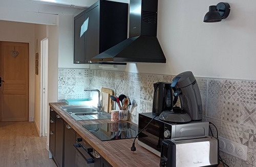 La Cotiniere House | Fully renovated 100m2 fisherman's cottage 200m from the port of La Cotinière