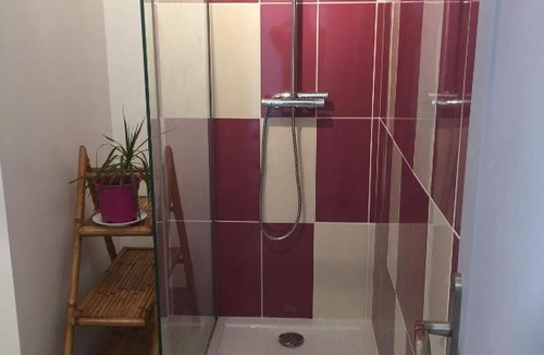 Lagorce Apartment | GÎTE 1 Entre vignobles et rivières du LIBOURNAIS ST EMILION 2-3 pers