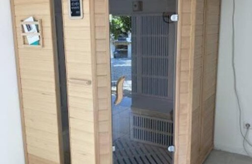 Saint Vivien House | gîte 2 à 4 personnes (SPA, Sauna, piscine chauffée)