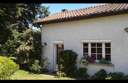 Luglon House | Gîte avec jardin tout confort à Luglon, proche Ecomusée de Marqueze, Landes