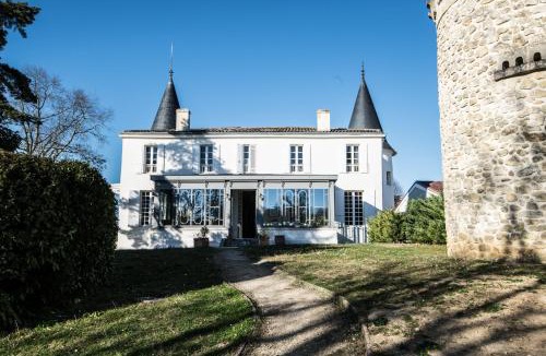 Lignan-de-Bordeaux House | Gîte Château de Seguin