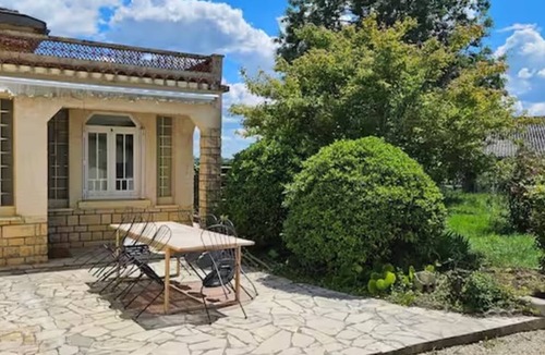 Saint-Pey-d'Armens Cottage | Gîte Château Touzinat - Saint Emilion