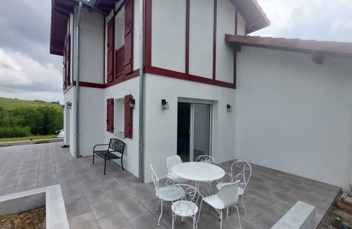 Bardos House | Gîte Choroby.