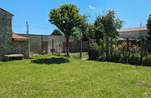 Contre Cottage | Gîte de Chantemerlière 7 Personnes + Bébé