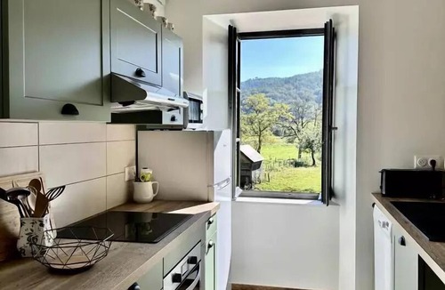 Monceaux-sur-Dordogne Villa | Gîte de France Chez le bassot 3 ears - Gite de France 6 people