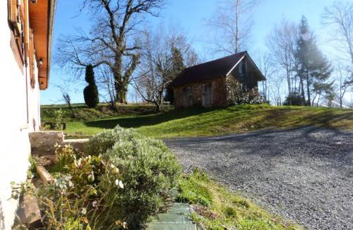 Saint-Martin-Sepert Apartment | Gîte de France à Les Trois Saints 2 épis - Gîte de France 8 personnes MAE-9244