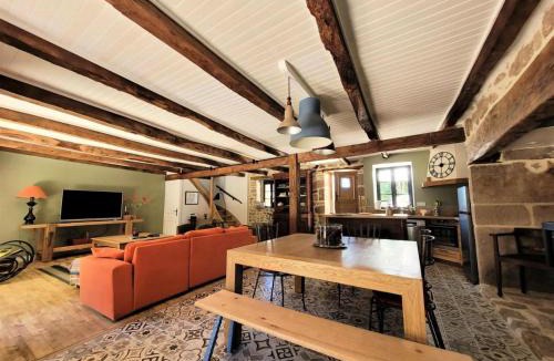Saint-Yrieix-le-Dejalat Apartment | Gîte de France Gîte bournabas 4 épis - Gîte de France 8 personnes MAE-6491