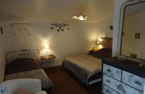 Coulonges-sur-l'Autize House | Gîte de la Villa André