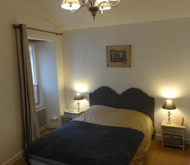 Coulonges-sur-l'Autize House | Gîte de la Villa André