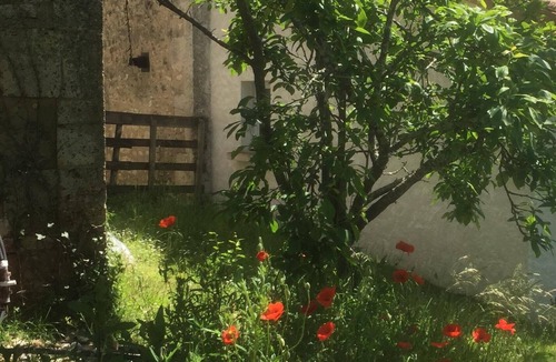 Torsac House | Gîte de La Vallée des Eaux Claires