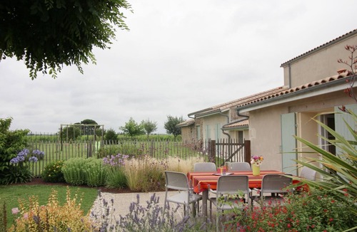 Pujols-sur-Ciron House | Gîte des Guizats - Pujols-sur-ciron