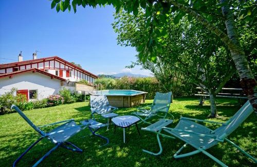 Saint-Jean-de-Luz House | Gîte KAERU plage à pied, piscine, jardin, barbecue