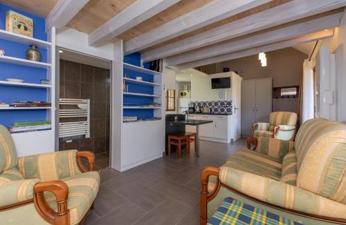 Segur-le-Chateau House | Gîte La Bergerie