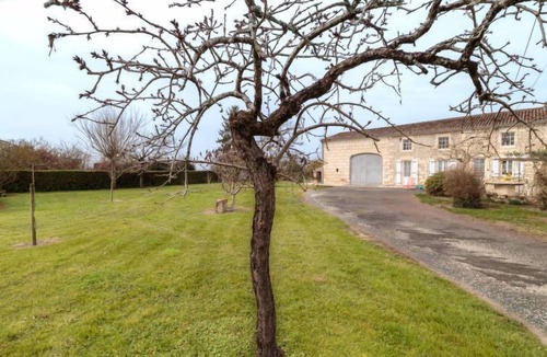 Berneuil House | Gîte La Truffière Saintongeaise by Interhome